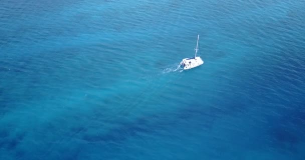 Aerial Footage White Yacht Moving Blue Sea Seascape Scenic View — Stock Video