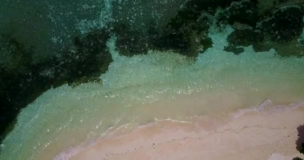 Плийте Блакитну Воду Білим Піском Природна Сцена Бора Бора — стокове відео