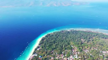 Parlak suşili tropikal ada. Filipinler, Asya 'da yaz tatili sahnesi. 