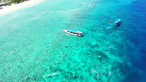 Лодки Причаливали Берегу Экзотический Отдых Мальдивах — стоковое видео