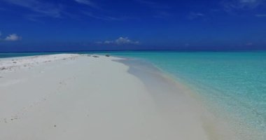 Sabahları sakin bir sahil şeridi. Dominik Cumhuriyeti, Karayipler 'in egzotik doğası. 