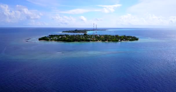 Video Delle Isole Tropicali Con Spiaggia Sabbia Bianca Palme Acqua — Video Stock