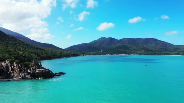 Żywe Turkusowe Morze Brzegi Zielonych Gór Tropikalna Podróż Bali Indonezja — Wideo stockowe