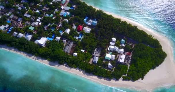 Güneşli Havada Adanın Havadan Görünüşü Endonezya Nın Idyllic Doğası — Stok video