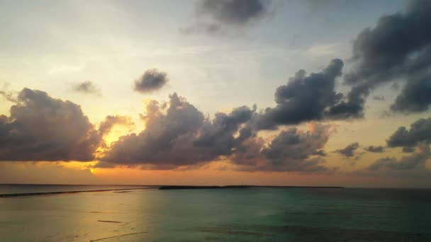 Przylądek Zachodzie Słońca Ciężkimi Chmurami Egzotyczna Letnia Wycieczka Bali Indonezja — Wideo stockowe