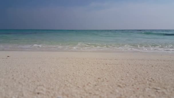 Atemberaubender Blick Auf Unberührten Strand Mit Türkisfarbenem Meer Sommerlandschaft Von — Stockvideo