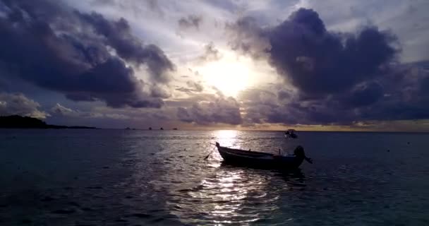 Ώρα Για Σκοτάδι Δίπλα Στη Θάλασσα Διακοπές Στην Σαμούι Ταϊλάνδη — Αρχείο Βίντεο