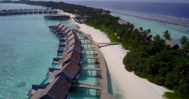 Luxusní Dřevěné Bungalovy Ostrově Exotická Dovolená Thajsku — Stock video