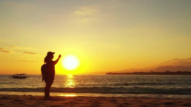 牙买加夏季海滩背景照片的拍摄女性 — 图库视频影像