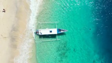 Deniz kenarı sahnesi. Bali 'nin Idyllic doğası.