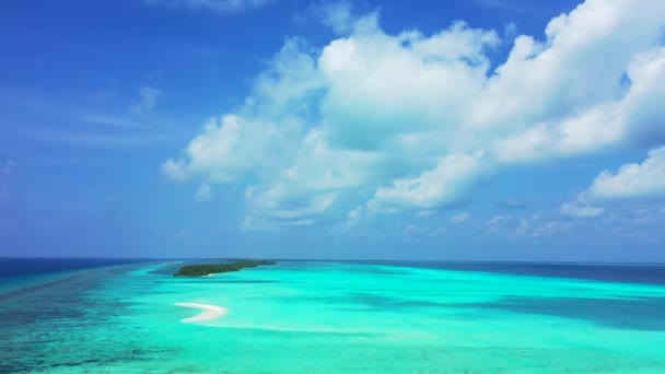 Ilha Verde Tropical Mar Turquesa Vibrante Incrível Natureza República Dominicana — Vídeo de Stock