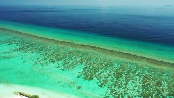 Tyrkysový Ostrov Okraji Moře Pohled Shora Exotická Dovolená Bali Indonésie — Stock video