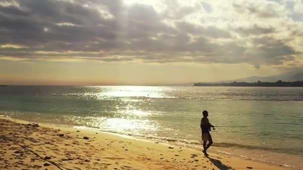 Człowiek Korzystających Czasu Malediwach Połowów Ciepłe Lato Dzienne — Wideo stockowe