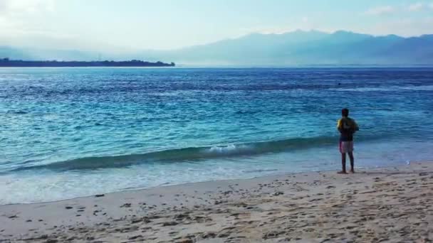 กประมงตกปลาท นเซ ตบนเกาะร ประเทศก — วีดีโอสต็อก