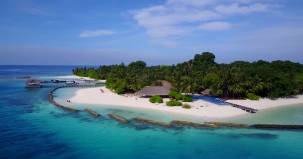 Flygfoto Över Vågbrytare Runt Sommarresa Till Australien — Stockvideo