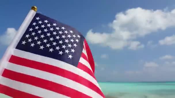 Guardando Bandera Los Estados Unidos Playa Vacaciones Exóticas Bali Indonesia — Vídeos de Stock