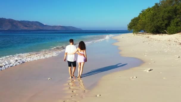 Summertime Leisure Concept Footage Young Couple Having Fun Walking Tropical — Stock Video
