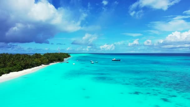 Prachtig Landschap Van Schitterende Witte Eilanden Thailand Met Turquoise Blauwe — Stockvideo