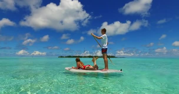 Pareja Amor Relajante Relajante Ocean Isla Tropical Vídeo Ocio Verano — Vídeos de Stock
