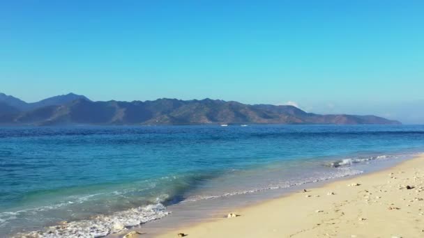 Sonnenaufgang Strand Mit Bergen Hintergrund Sommerlandschaft Dominikanische Republik Karibik — Stockvideo