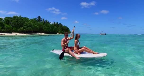 Young Man Woman Swim Surfboard Sea Beautiful Couple Resting Tropical — Stock Video