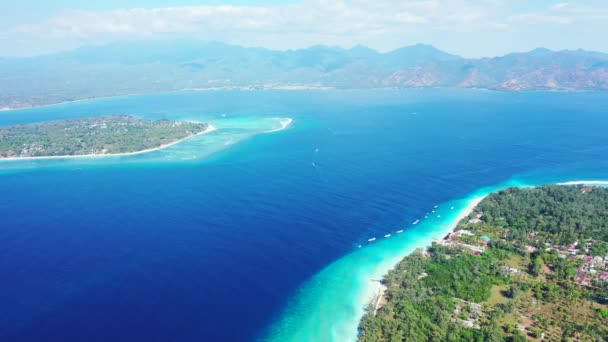 Εναέρια Άποψη Του Παραδείσου Νησιού Όμορφο Ωκεανό — Αρχείο Βίντεο