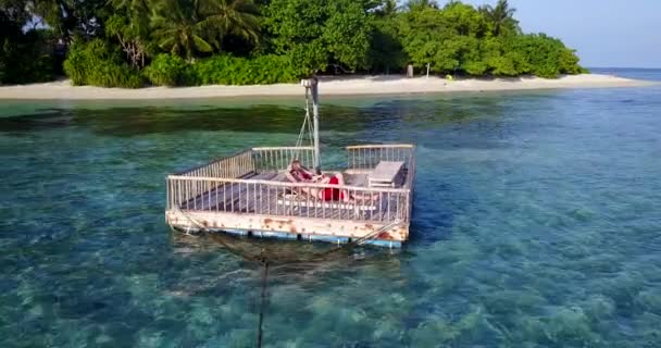 Happy Couple Swimming Wooden Pontoon — Stock Video