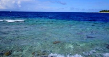 Drone 'dan deniz manzaralı. Tayland, Asya 'da yaz tatili.  