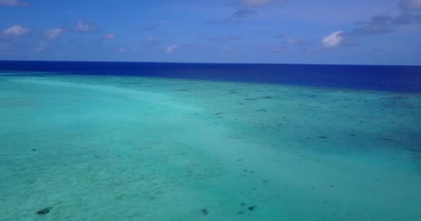 Playa Con Agua Mar Transparente Vacaciones Verano Tailandia Asia — Vídeo de stock