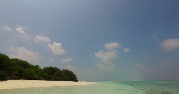 Tagsüber Auf Tropischer Insel Sommerurlaub Auf Den Malediven — Stockvideo