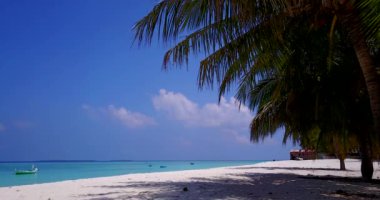 Gündüz vakti tropik ada. Antigua 'nın Doğa Manzarası.