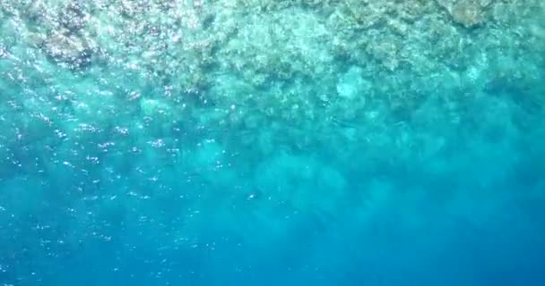 Aus Nächster Nähe Das Plätschernde Meerwasser Reise Nach Thailand — Stockvideo