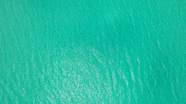 Dalgalanmış Yeşil Deniz Suyu Samui Tayland Tatili — Stok video