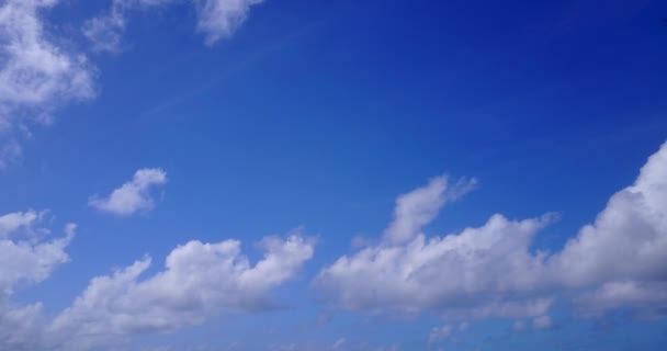 Cielo Azul Brillante Con Nubes Mediodía Escena Natural Fiyi Oceanía — Vídeos de Stock
