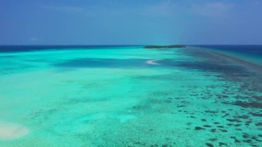 Canlı turkuaz deniz kenarı arka planı. Koh Samui huzurlu sahne, Tayland.
