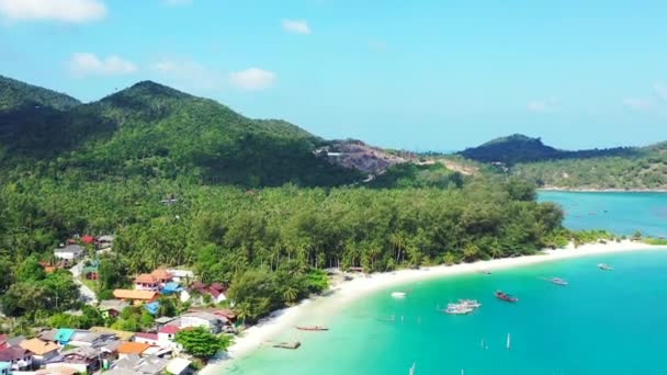 Bord Mer Dans Les Montagnes Verdoyantes Vacances Été Thaïlande Asie — Video