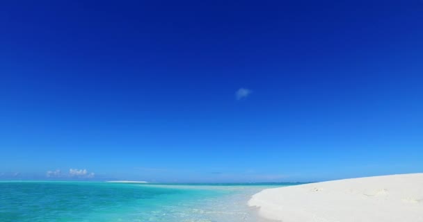 Erstaunliche Tropische Ozean Kristallblaues Wasser Der Nähe Der Insel Sommerreisekonzept — Stockvideo