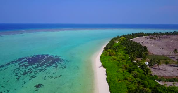 Yeşil Adanın Üzerinde Uçuyor Tayland Asya Yaz Tatili — Stok video