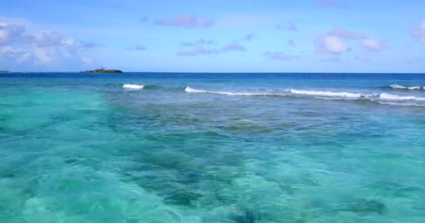 Lugnt Hav Vid Stranden Bahamas Idyllisk Scen Karibien — Stockvideo