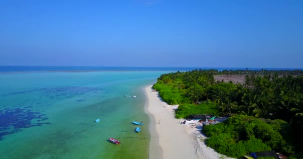 Dan Kıyı Şeridi Gündüz Görüntüsü Bali Yaz Tatili — Stok video