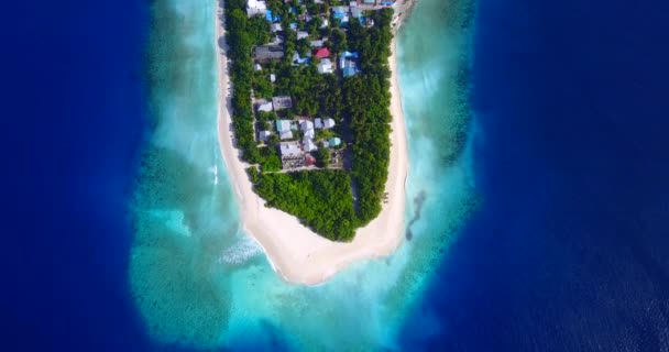 Верхній Вигляд Острова Глибокому Синьому Морі Літня Відпустка Ямайці Кариби — стокове відео