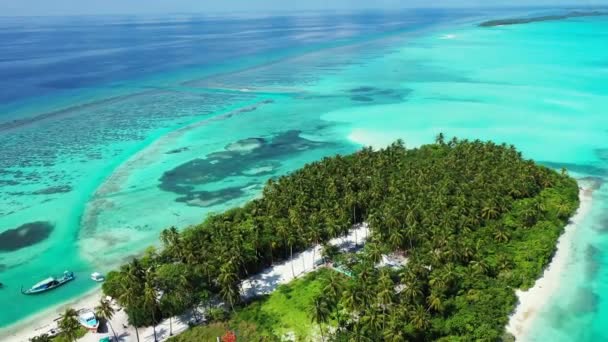 Lecące Nad Zieloną Azjatycką Wyspą Egzotyczna Podróż Koh Samui Tajlandia — Wideo stockowe