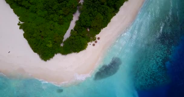 Exotische Vakantie Malediven Zuid Azië Luchtfoto Van Rimpelblauwe Heldere Zee — Stockvideo