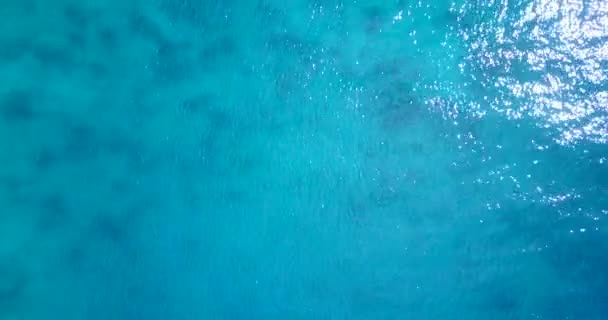 Niesamowity Widok Lotu Ptaka Turkusowej Wody Tropikalnych Malediwach Koncepcja Podróży — Wideo stockowe