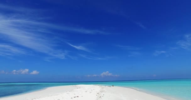Costa Tropical Com Água Azul Turquesa Transparente Férias Verão Tailândia — Vídeo de Stock