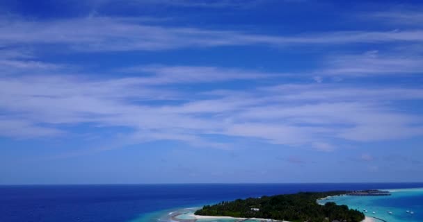 Eiland Gezien Vanaf Drone Tijdens Zonnige Dag Zomer Ontspannen Bali — Stockvideo