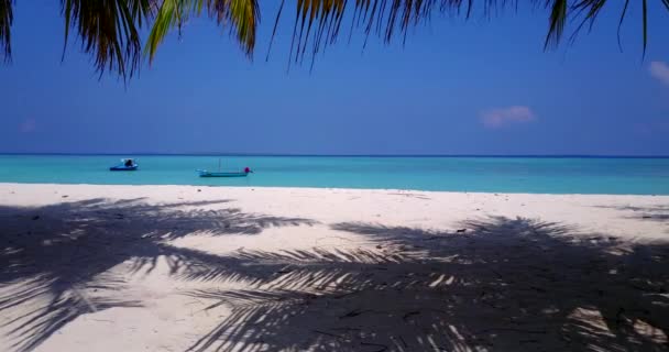 昼間は水が穏やかです バリ島での休暇 — ストック動画
