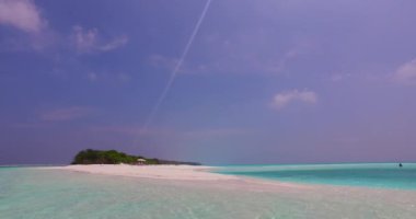 Sahil şeridi sahnesi. Endonezya, Bali 'de tatil sezonu.