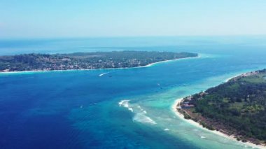 Adalara tepeden bakmak. Bali, Endonezya 'ya egzotik yaz gezisi. 