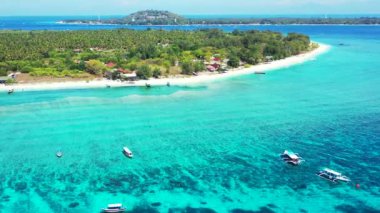 Tropik güneşli deniz manzarası. Koh Samui huzurlu sahne, Tayland.